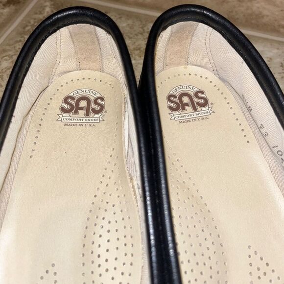 SAS Women’s Black Genuine Leather Casual Penny Loafers | Comfort Shoes Sz-8.5 - Picture 5 of 9